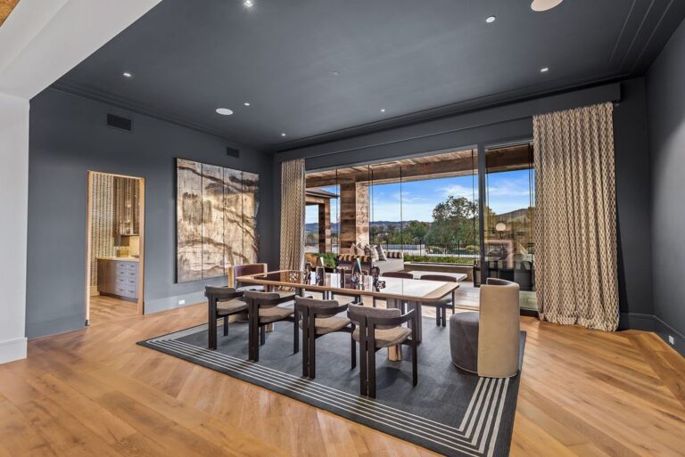 Inside The Ultimate Southern California Property Listing for 28,950,000