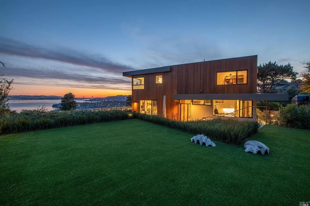 Meticulously-Designed-Tiburon-Home-with-Smart-Technology-for-Sale-at-6499000-21