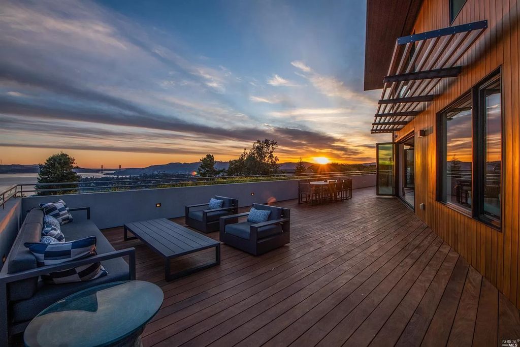 The Tiburon Home is a luxurious residence on one of the most desirable streets with sweeping views now available for sale. This home located at 86 Sugarloaf Dr, Tiburon, California; offering 5 bedrooms and 4 bathrooms with over 4,000 square feet of living spaces.