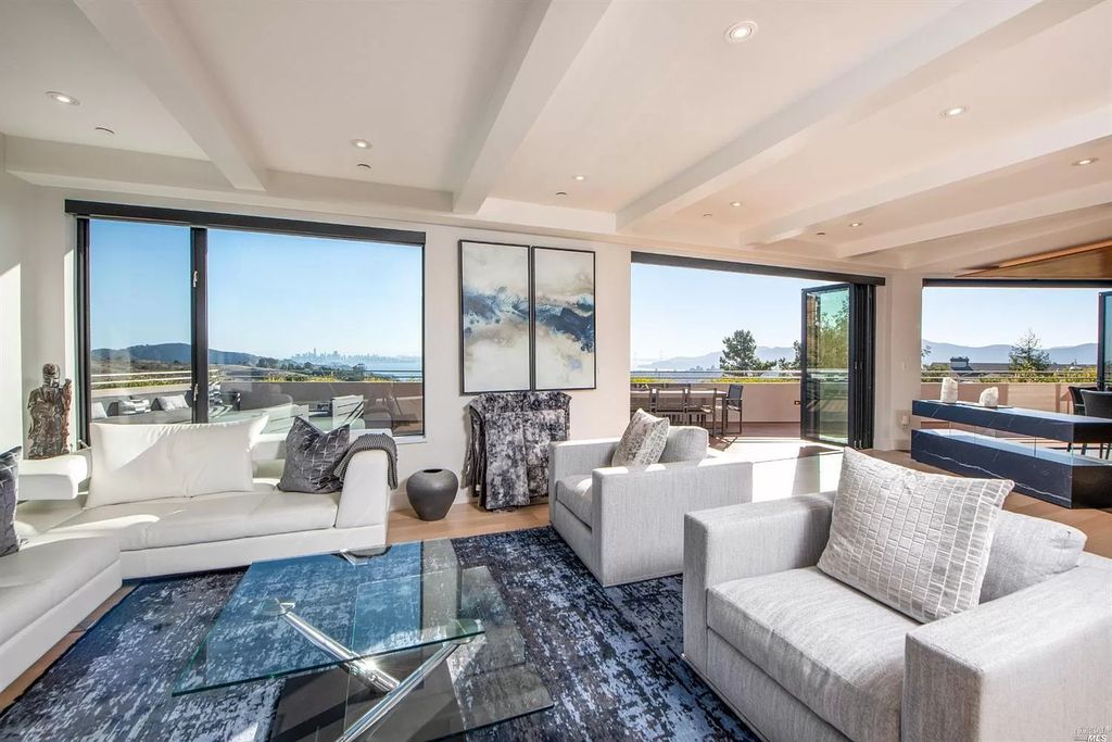 The Tiburon Home is a luxurious residence on one of the most desirable streets with sweeping views now available for sale. This home located at 86 Sugarloaf Dr, Tiburon, California; offering 5 bedrooms and 4 bathrooms with over 4,000 square feet of living spaces.