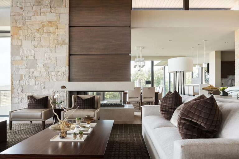 Sophisticated Home in Park City, Utah by Upwall Design Architects