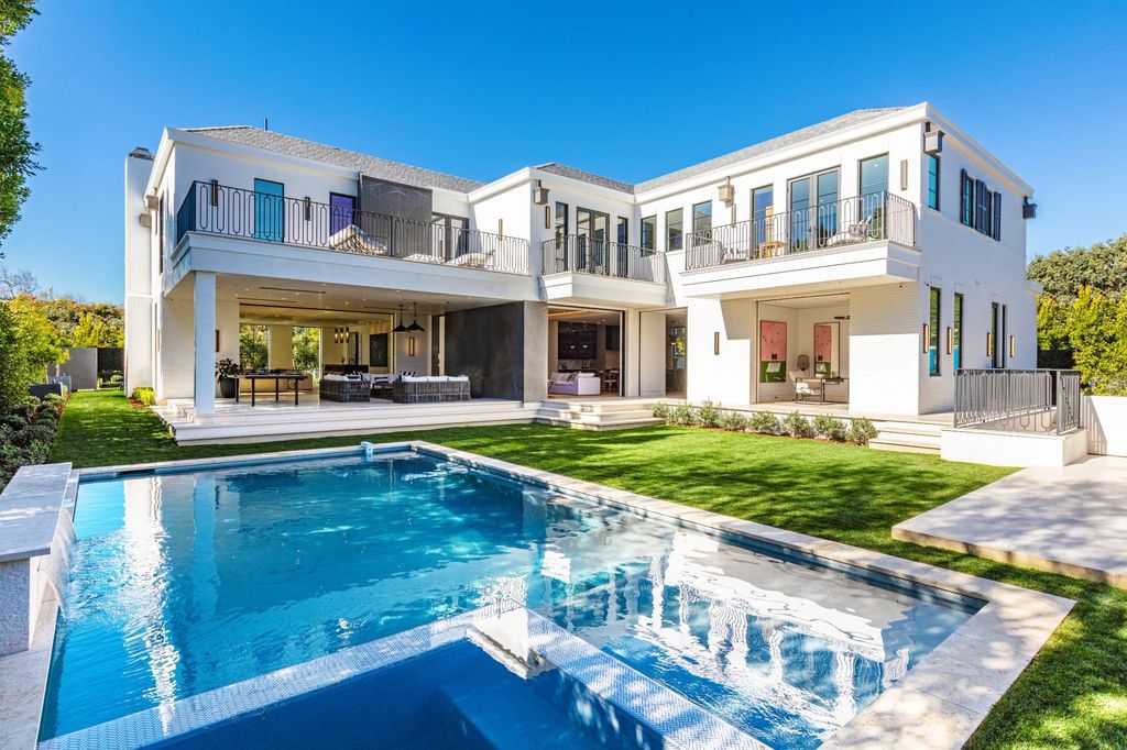 The Ultimate Entertainers Dream Home in Beverly Hills is a brand new Hamptons-inspired modern estate now available for sale. This home located at 632 N Palm Dr, Beverly Hills, California; offering 7 bedrooms and 12 bathrooms with over 13,500 square feet of living spaces.