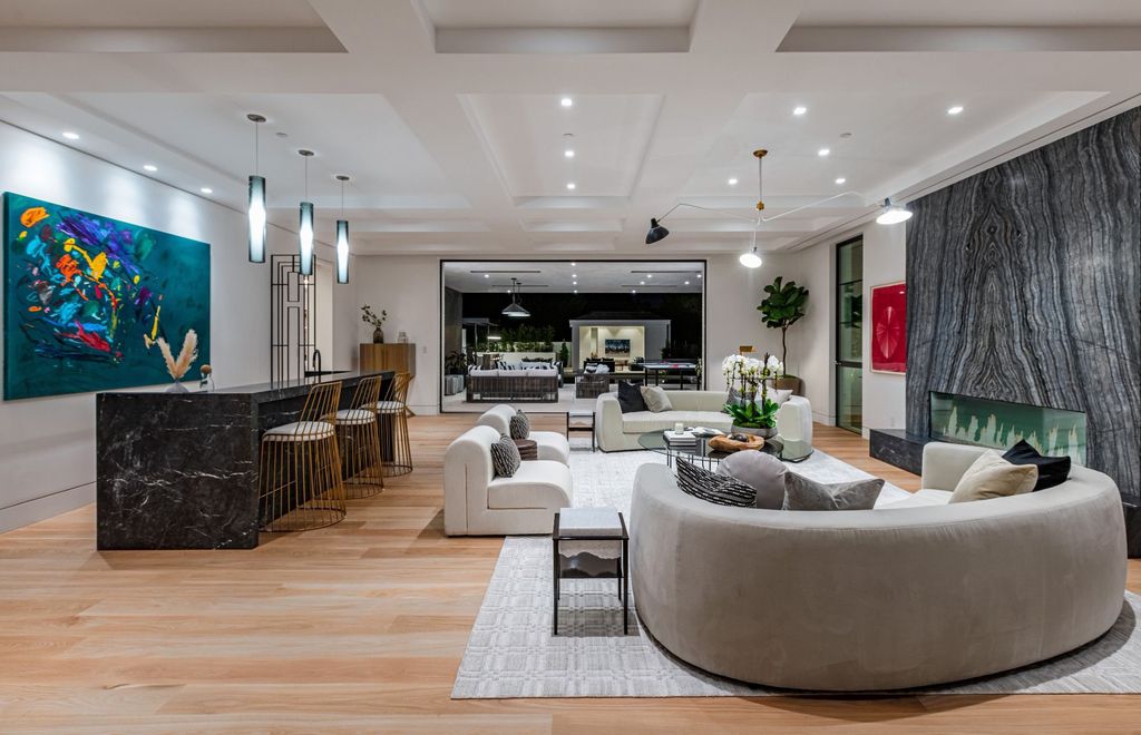 The Ultimate Entertainers Dream Home in Beverly Hills is a brand new Hamptons-inspired modern estate now available for sale. This home located at 632 N Palm Dr, Beverly Hills, California; offering 7 bedrooms and 12 bathrooms with over 13,500 square feet of living spaces.