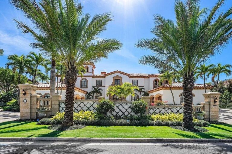 This $22,900,000 Magnificent Palm Beach Estate is Perfect for Entertaining