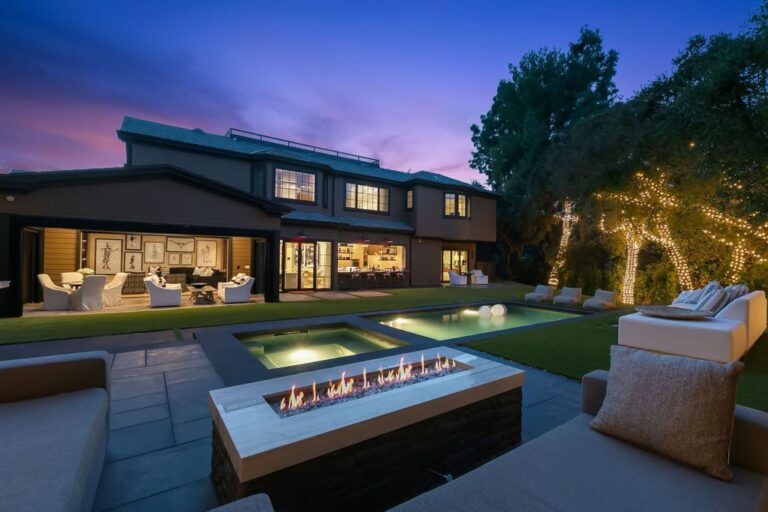 This $9,995,000 Bespoke Home in Encino Provides Ample Privacy & Exclusivity