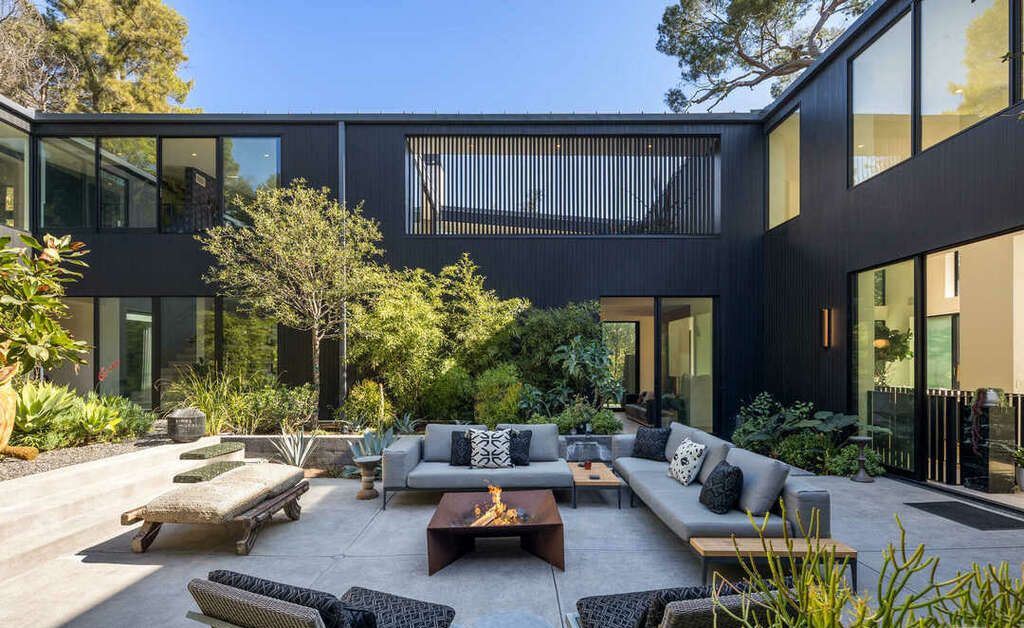 Zen-inspired-Contemporary-Hollywood-Hills-Home-Backs-the-Market-for-14450000-4