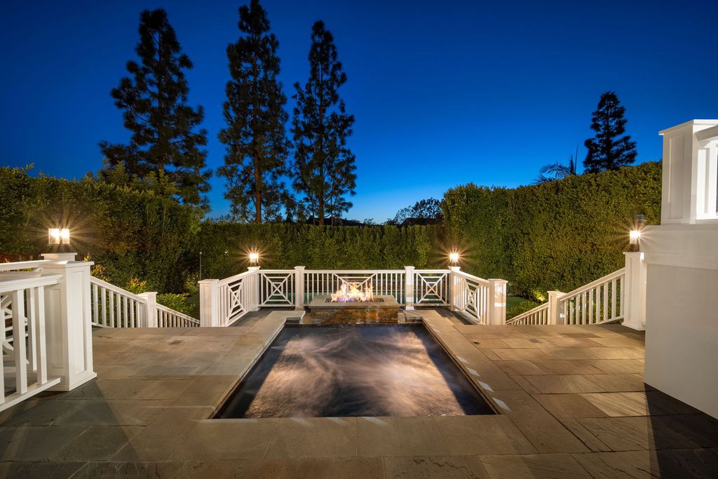 The Traditional Home in Bel Air provides California indoor, outdoor living at its finest now available for sale. This home located at 2311 Worthing Ln, Los Angeles, California; offering 5 bedrooms and 7 bathrooms with over 9,200 square feet of living spaces.