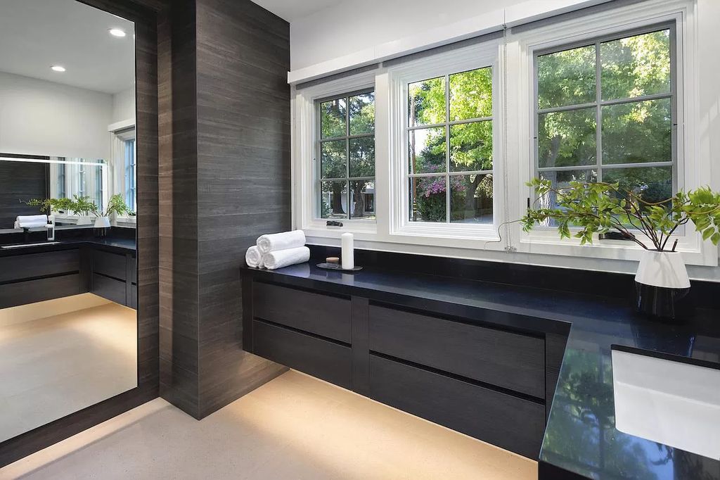 The Home in Palo Alto is a magnificent masterpiece with stunning modern design that maximizes the interplay of light home now available for sale. This home located at 1432 Webster St, Palo Alto, California; offering 5 bedrooms and 6 bathrooms with over 6,700 square feet of living spaces.