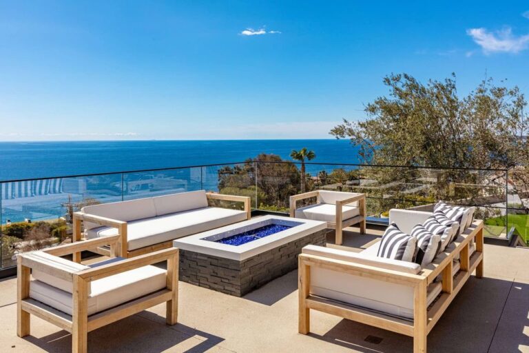 Stunning Home in Malibu offers Luxurious Lifestyle Asking for $11,750,000