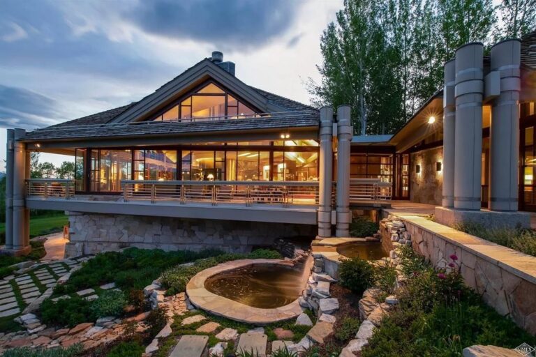 An Avon Contemporary Home offers Phenomenal Mountain Views listed for $14,995,000