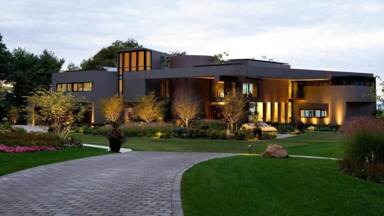 Environmental Friendly Energy Home in Sands Point, New York