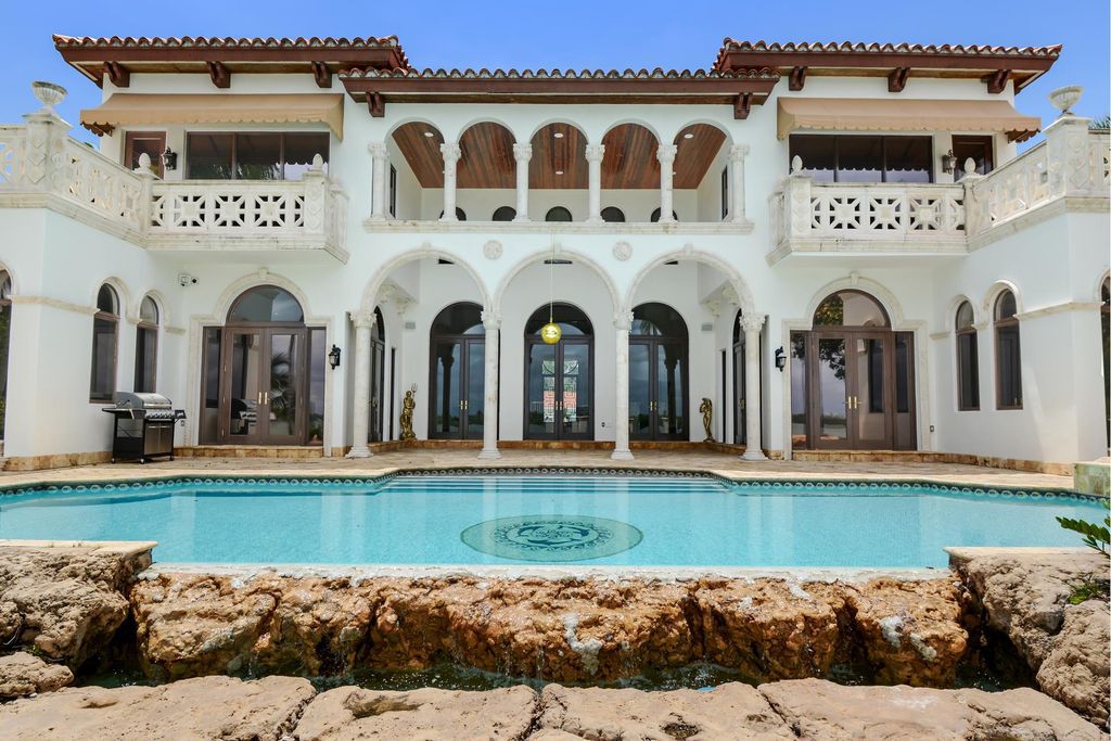 Exclusive Mediterranean Architecture in Bal Harbour, Florida