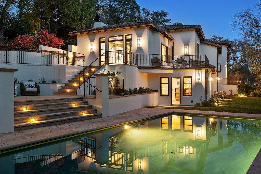 The Contemporary Mediterranean Villa in Kentfield is a luxurious residence offers high ceilings, a clean interior, and views now available for sale. This home located at 1 Hotaling Ct, Kentfield, California; offering 6 bedrooms and 5 bathrooms with over 6,000 square feet of living spaces.