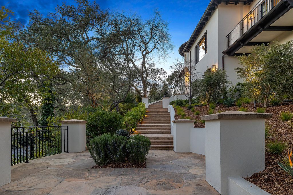 Full-Renovated-Contemporary-Mediterranean-Villa-in-Kentfield-listed-for-9350000-4