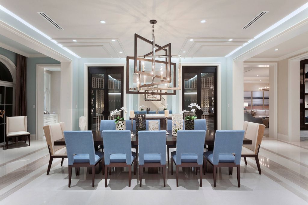 Luxury contemporary Villa Oceano Azul by Marc-Michaels Interior Design 