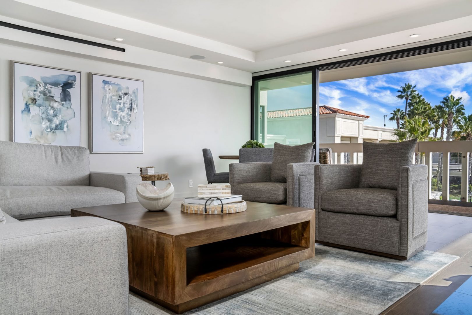 Luxury interiors of Bright Balboa Bay Resort by Bassman Blaine Home