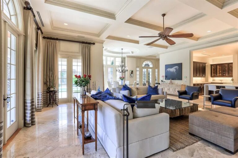 This 10,995,000 Traditional Boca Raton Home perfects for Entertaining
