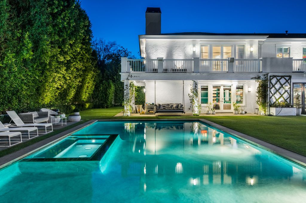 The Encino Estate is a opulent architectural masterpiece tucked behind exclusive private gates now available for sale. This home located at 4848 Encino Ave, Encino, California; offering 7 bedrooms and 9 bathrooms with over 10,500 square feet of living spaces.