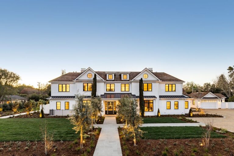 This $12,998,000 Grand House in Atherton offers The Ultimate in High-end Luxury