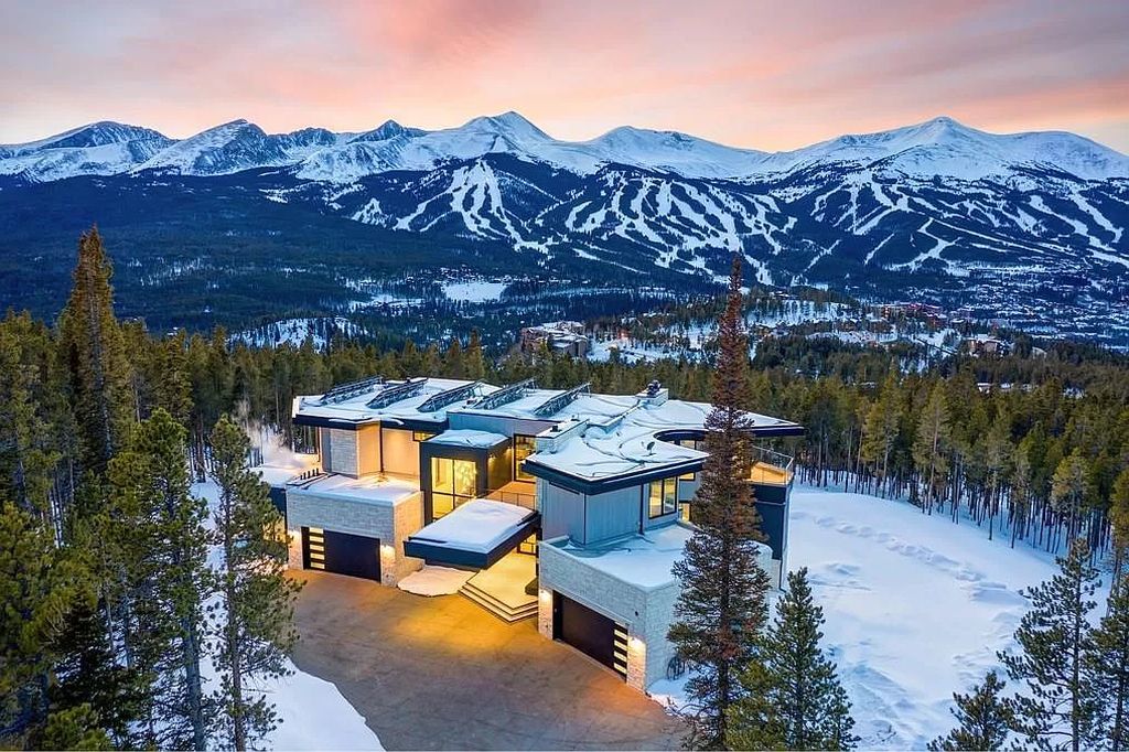 The Colorado Home is a stunning Mathison constructed residence in the privacy and couture interior design with unobstructed views now available for sale. This home located at 66 Green Jay Ln, Breckenridge, Colorado; offering 5 bedrooms and 7 bathrooms with over 11,700 square feet of living spaces. 
