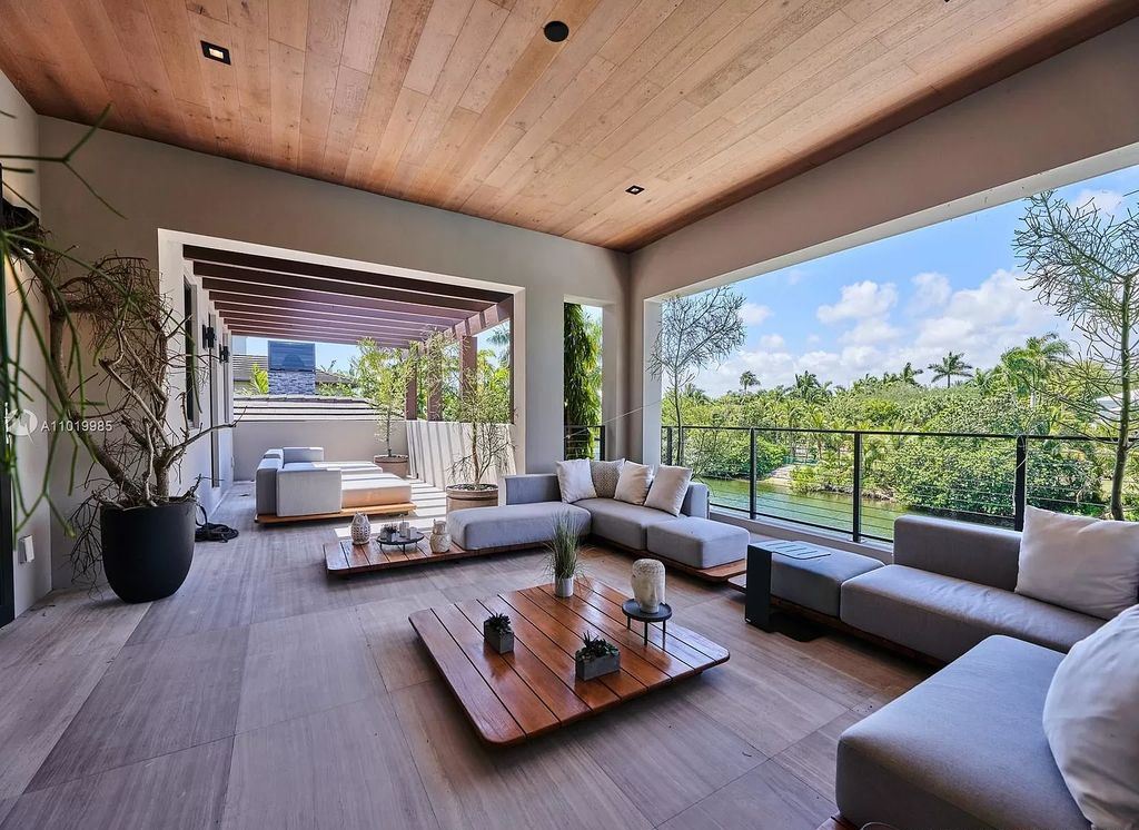 The Contemporary Waterfront Home in Coral Gables is a stunning estates featuring the ideal outdoor entertaining areas now available for sale. This home located at 9310 Balada St, Coral Gables, Florida; offering 7 bedrooms and 9 bathrooms with over 6,600 square feet of living spaces.