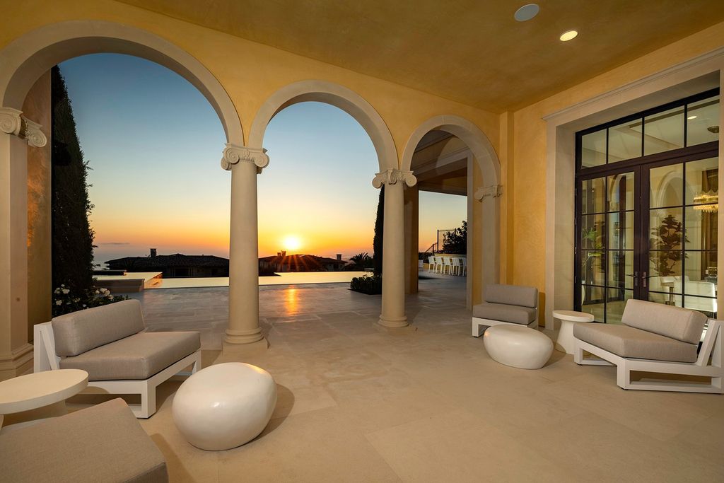 A-Newly-Constructed-Villa-in-Newport-Beach-with-Panoramic-Views-hits-Market-for-39950000-14
