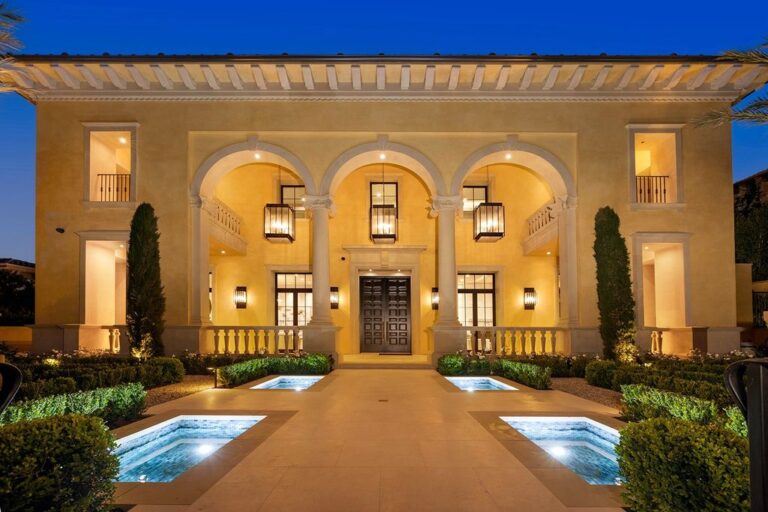 39.95M Newly Constructed Villa in Newport Beach with Panoramic Views