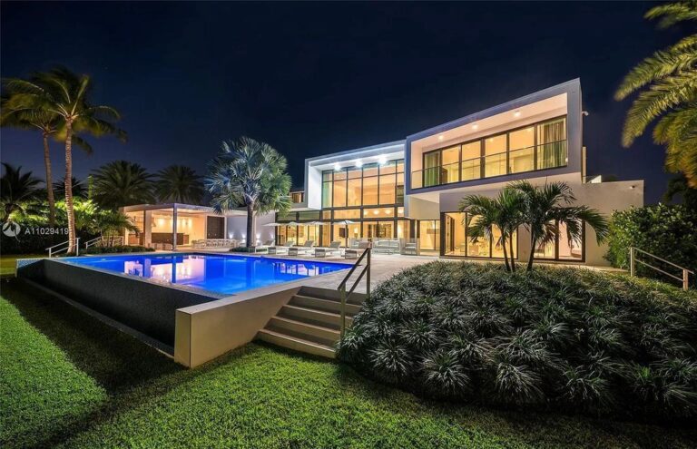 A Truly Amazing Modern Mansion in Miami Beach hits Market for $42,500,000