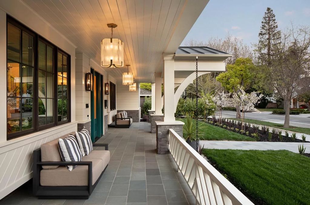 Architecturally-Stunning-New-Construction-Home-in-Palo-Alto-hits-Market-for-20000000-13