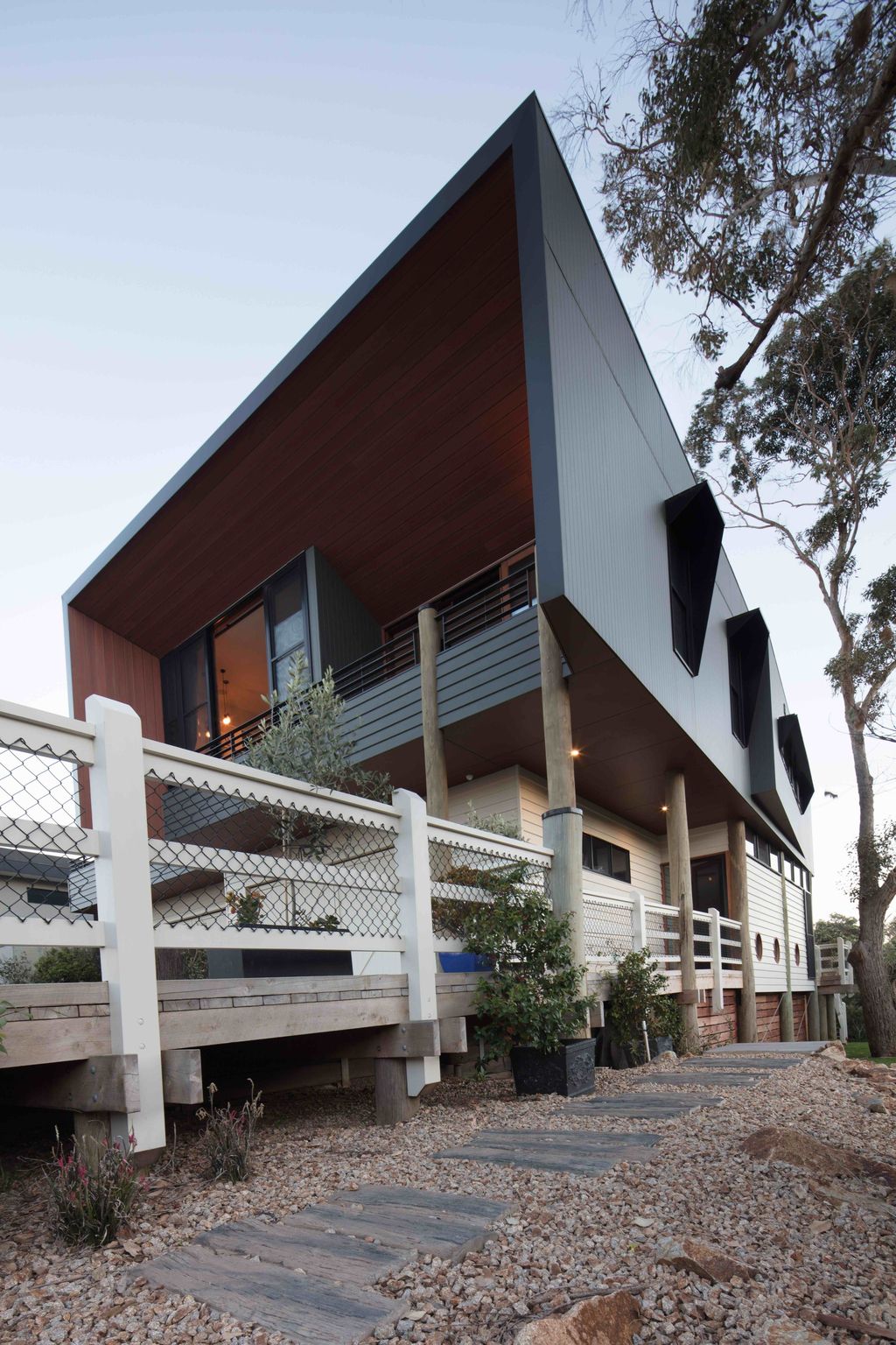 Beautiful Mornington Beach Houses in Melbourne by Habitech Systems (17)