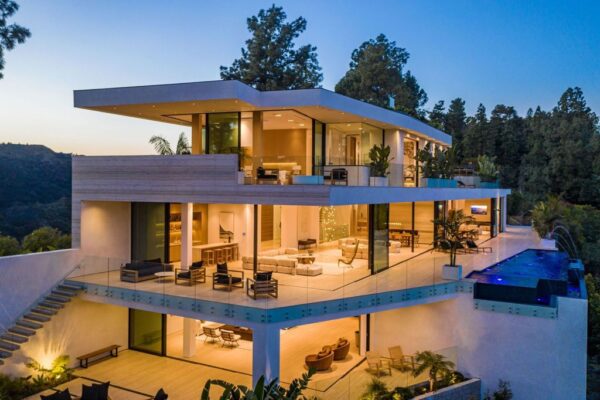 $38,000,000 Brand New Beverly Hills Mansion with World-class finishes