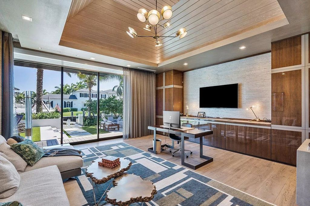 Breathtaking-New-Construction-Home-in-Boca-Raton-hits-the-Market-for-25900000-13