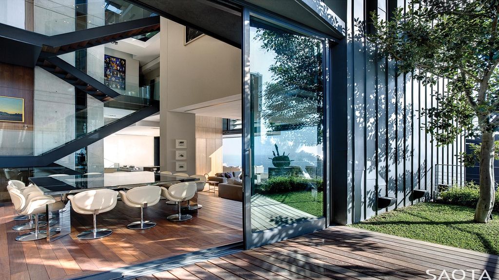 Clifton Heights House with Sophisticated Edge in South Africa by SAOTA