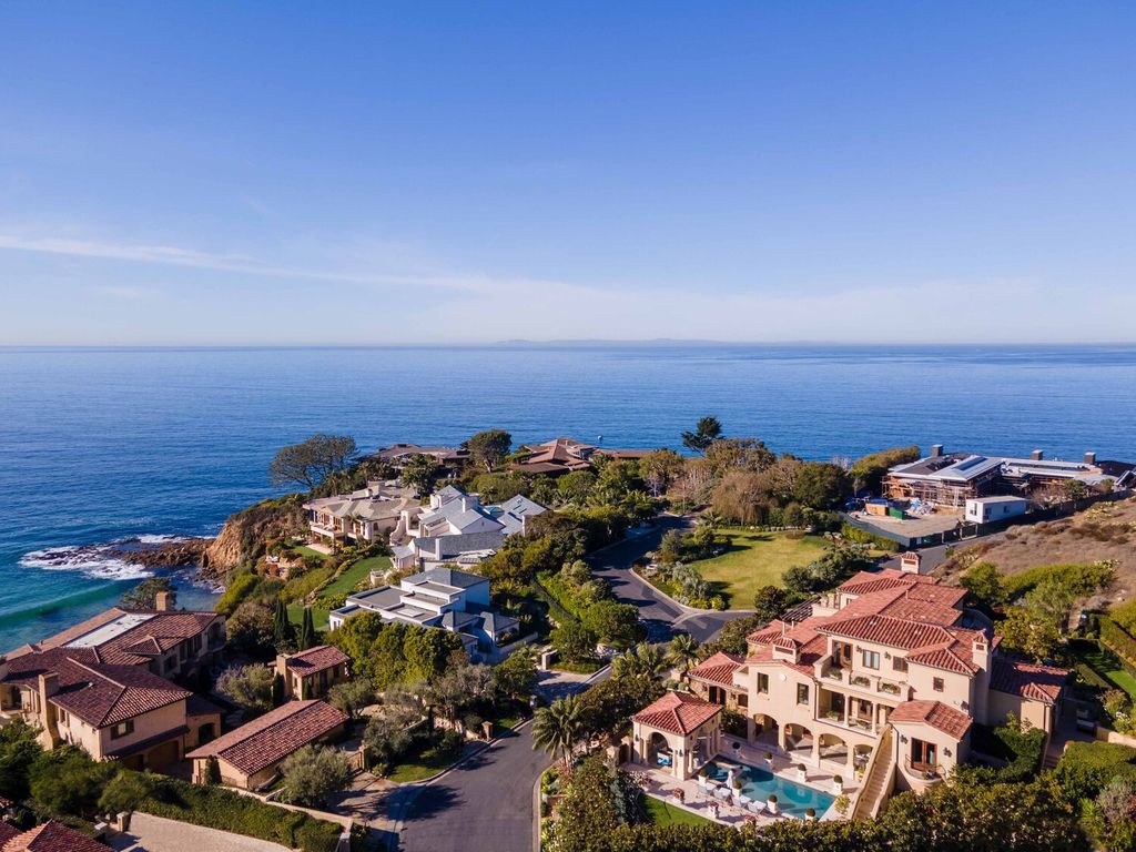 The Seaside Villa in Laguna Beach is a freshly renovated estate located in the premier private oceanfront community of California now available for sale. This home located at 2620 Riviera Dr, Laguna Beach, California; offering 6 bedrooms and 9 bathrooms with over 8,600 square feet of living spaces.