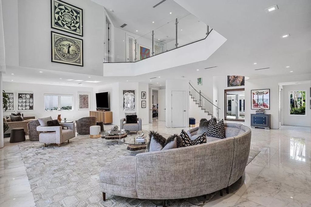 The Golden Beach Contemporary Home is a luxurious home with an open-concept contemporary floor plan of oceanfront living now available for sale. This home located at 667 Ocean Blvd, Golden Beach, Florida; offering 7 bedrooms and 9 bathrooms with over 7,000 square feet of living spaces. 