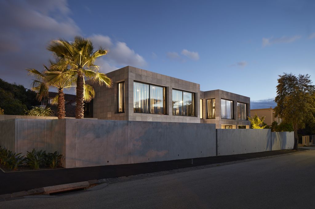 Harmonious Design of Quarry House in Brighton by Finnis Architects