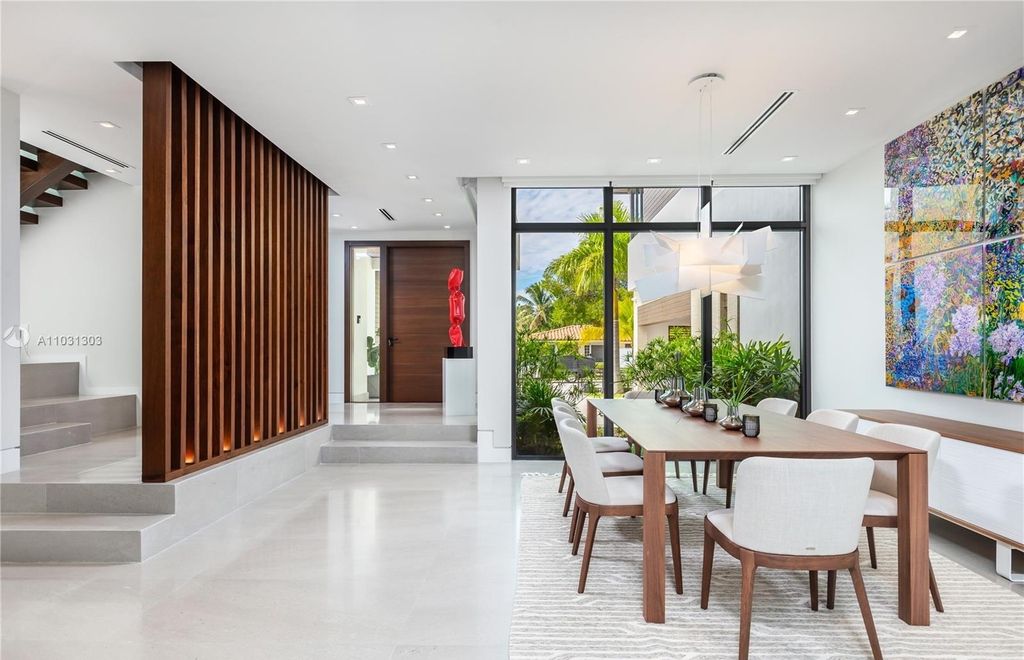 Inside-A-7990000-Contemporary-Home-in-Exclusive-Bal-Harbour-Community-22