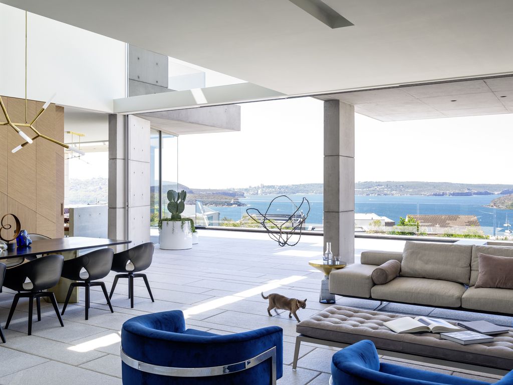 Luxurious Design and Full view of Sydney Harbor with Mosman by SAOTA