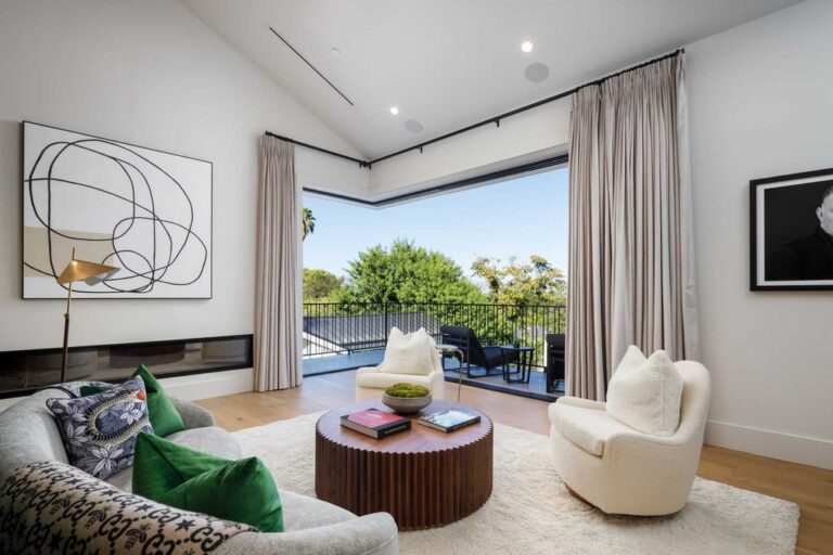 Luxurious Encino Estate with Modern Farmhouse Style asks $7,995,000