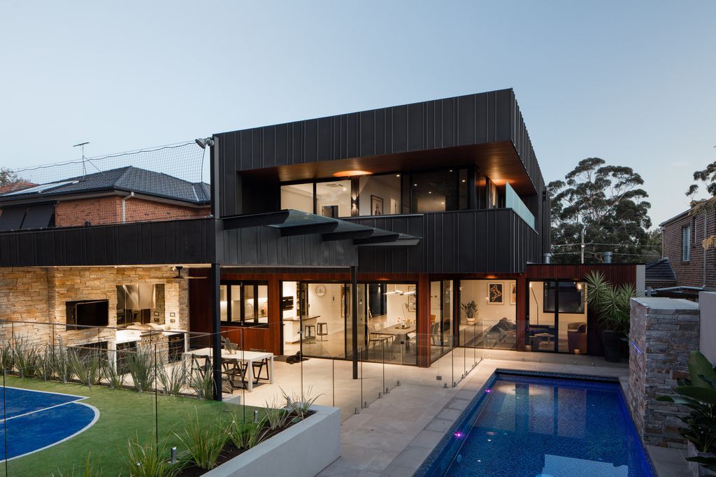 Modern architecture design of Plumbers House by Finnis Architects