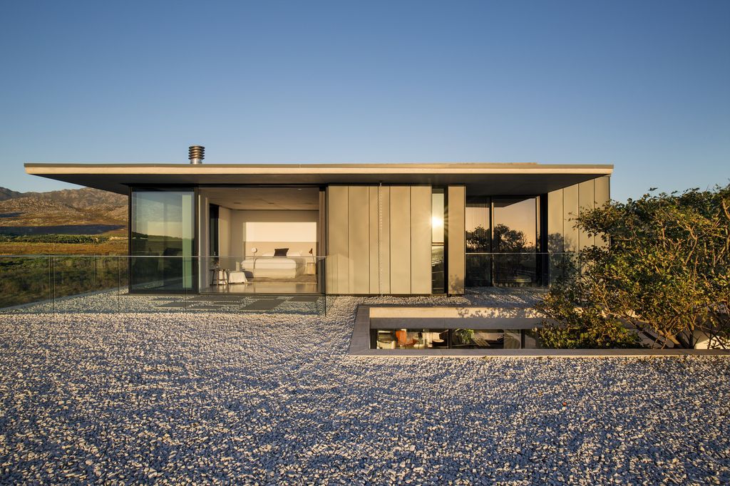 Restio River House, a Sophisticated Family Holiday Home by SAOTA