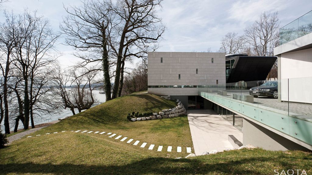 Sow Geneva, An Amazing Contemporary House in Switzerland by SAOTA