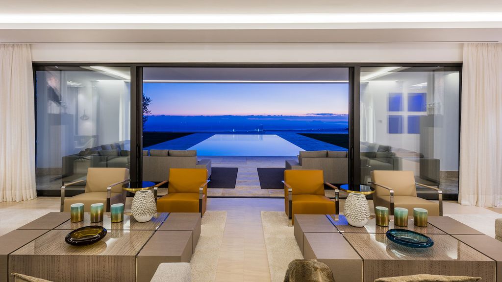 Stunning Luxurious Design of Heaven 11 in La Zagaleta by Ark architects