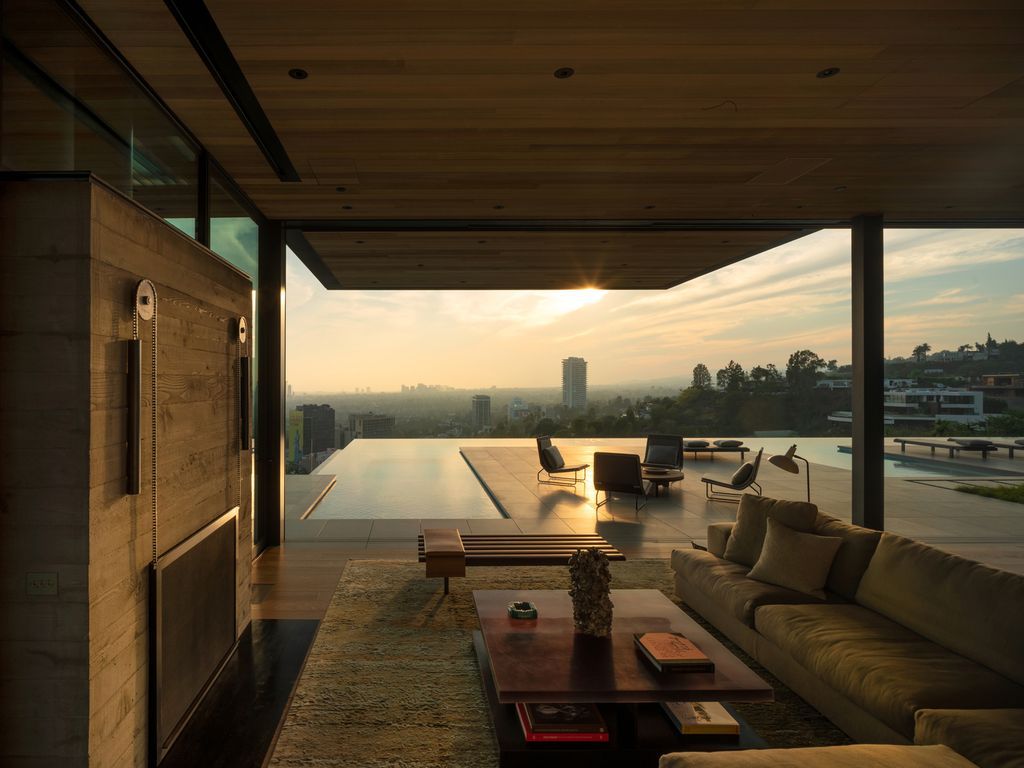 Stunning High-tech Design of Collywood House by Olson Kundig