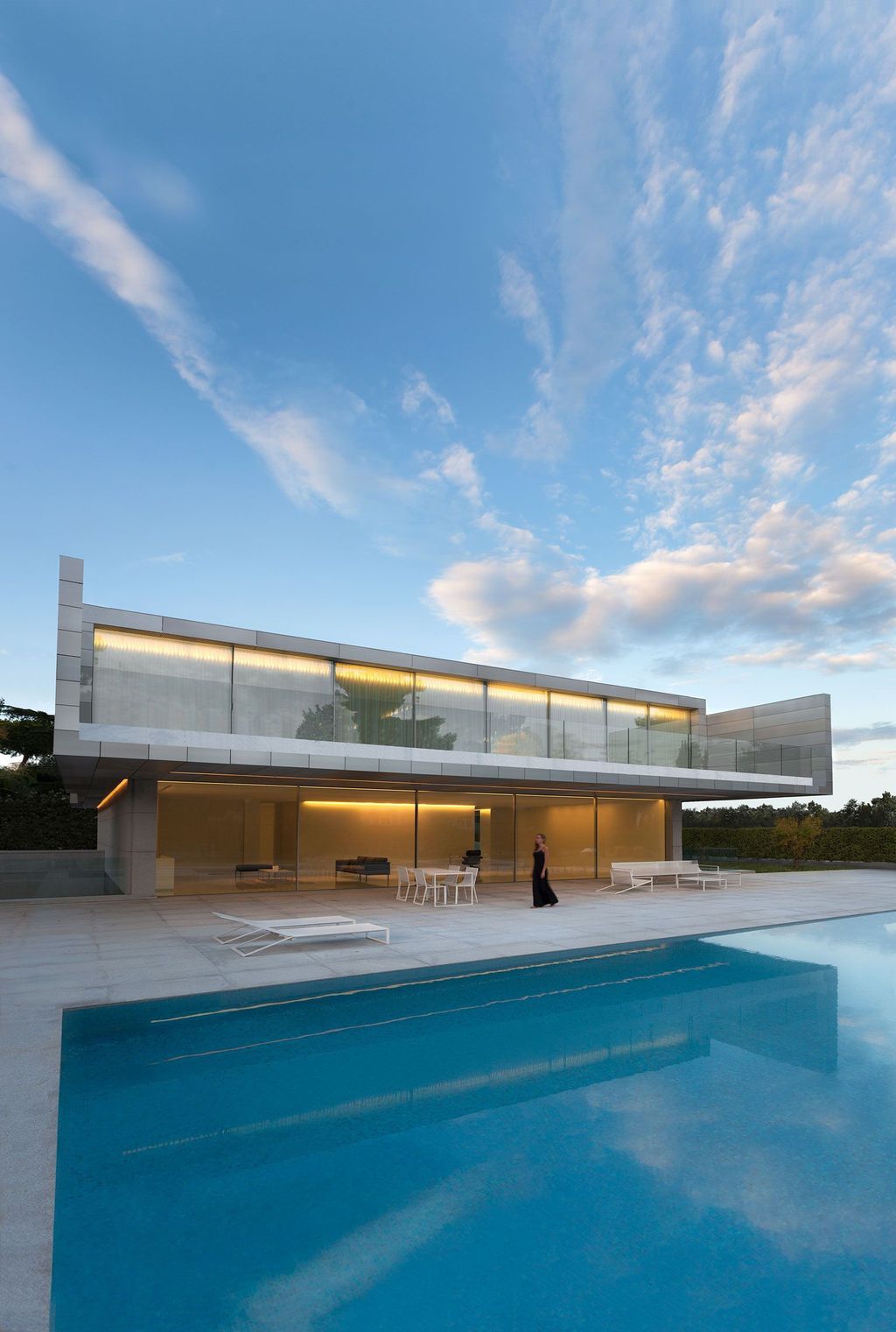 The Modern Two-storey Aluminum House by Fran Silvestre Arquitectos