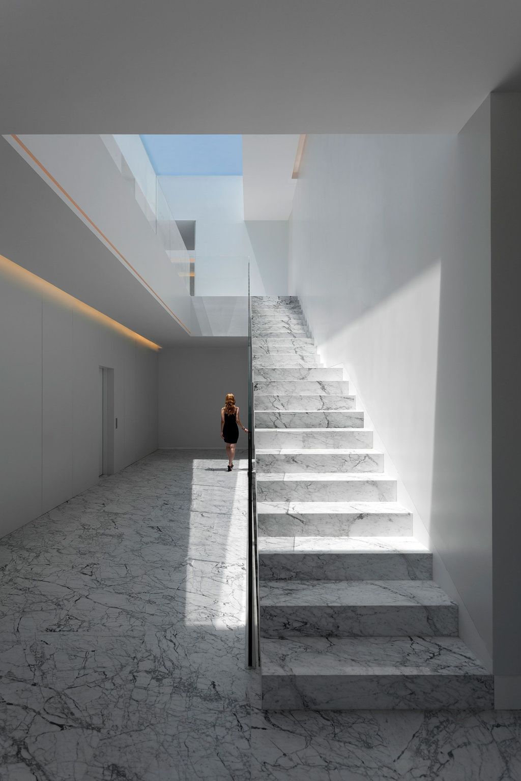 The Modern Two-storey Aluminum House by Fran Silvestre Arquitectos