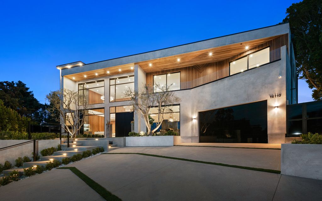 This-12995000-New-Construction-Home-is-the-Finest-Example-of-Modern-Architecture-in-Encino-2