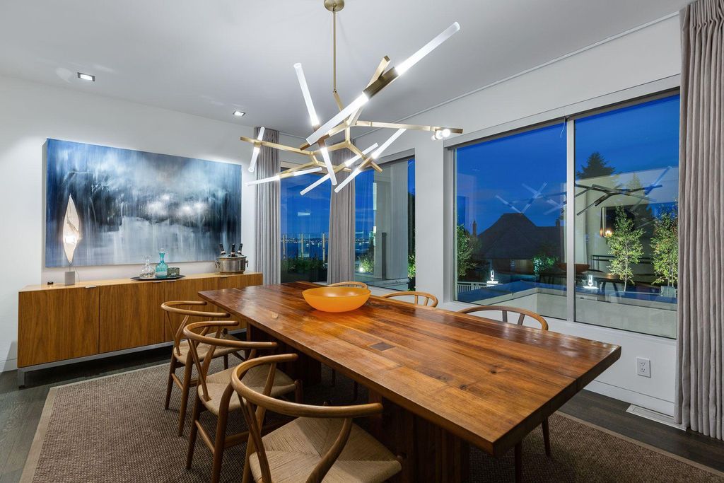 This-5788000-Stunning-Completely-Renovated-House-in-West-Vancouver-features-Incredible-Views-27-1