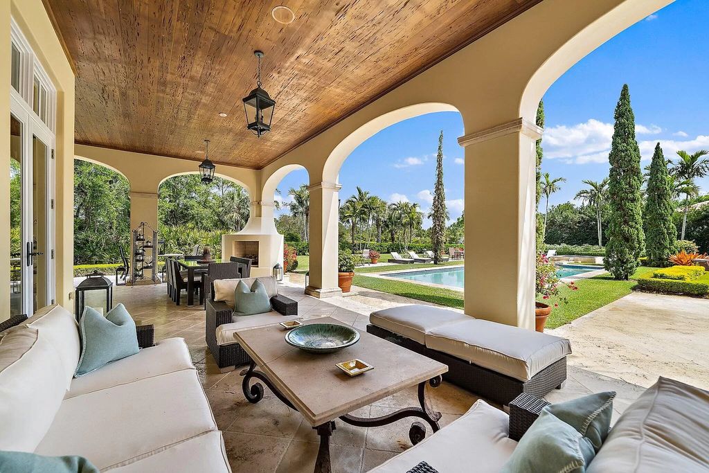 The Florida Home is a luxurious home offers a touch of Palm Beach in the heart of Jupiter now available for sale featuring privacy and security. This home located at 166 Bears Club Dr, Jupiter, Florida; offering 5 bedrooms and 8 bathrooms with over 7,800 square feet of living spaces.