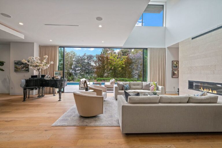 $8,649,000 Los Angeles Home sets a New Standard for Modern Living